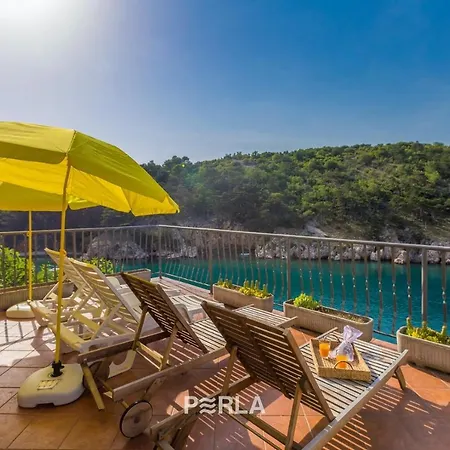 House Bella Mare With Sea View 50m From The In A Quiet Location In On Krk Island Nyaraló