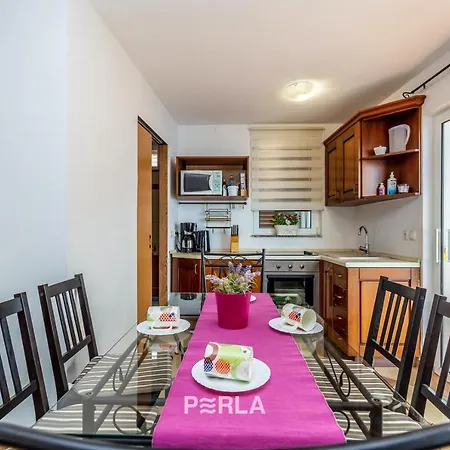 House Bella Mare With Sea View 50m From The In A Quiet Location In On Krk Island * Vrbnik (Primorje-Gorski Kotar)