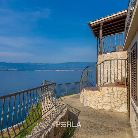House Bella Mare With Sea View 50m From The In A Quiet Location In On Krk Island Ferienhaus