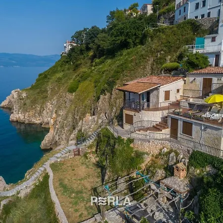 House Bella Mare With Sea View 50m From The In A Quiet Location In On Krk Island Ferienhaus