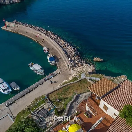 Ferienhaus House Bella Mare With Sea View 50m From The In A Quiet Location In On Krk Island