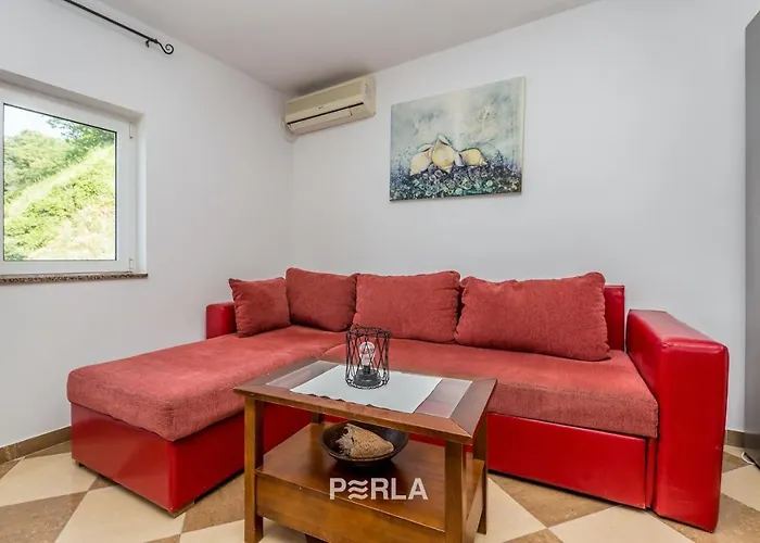 House Bella Mare With Sea View 50m From The In A Quiet Location In On Krk Island