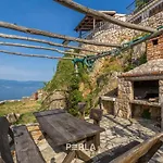 Case de vacanță House Bella Mare With Sea View 50m From The In A Quiet Location In On Krk Island Vrbnik (Primorje-Gorski Kotar)