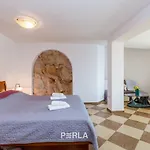 Case de vacanță House Bella Mare With Sea View 50m From The In A Quiet Location In On Krk Island Vrbnik (Primorje-Gorski Kotar)