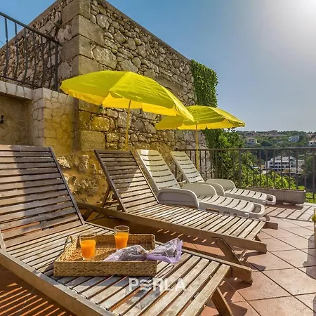 Casa vacanze House Bella Mare With Sea View 50m From The In A Quiet Location In On Krk Island