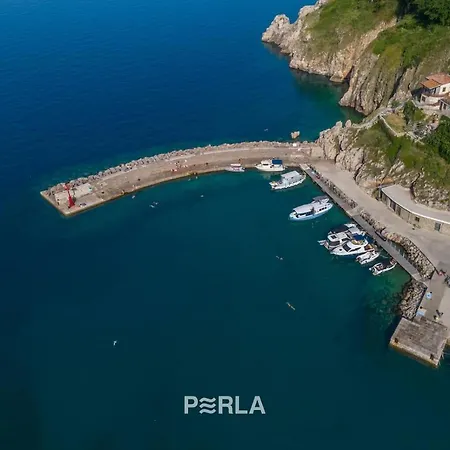 House Bella Mare With Sea View 50m From The In A Quiet Location In On Krk Island Casa vacanze *