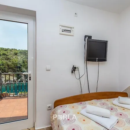 Casa vacanze House Bella Mare With Sea View 50m From The In A Quiet Location In On Krk Island Vrbnik (Primorje-Gorski Kotar)