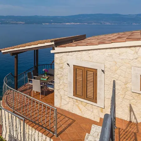 Casa vacanze House Bella Mare With Sea View 50m From The In A Quiet Location In On Krk Island *