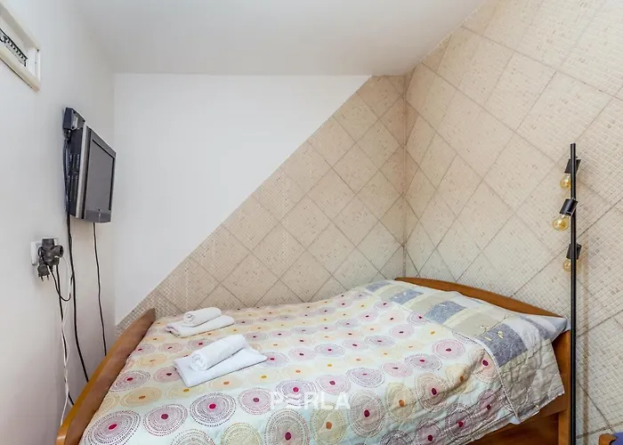 House Bella Mare With Sea View 50m From The In A Quiet Location In On Krk Island Casa vacanze