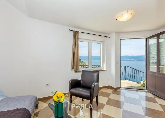 Casa vacanze House Bella Mare With Sea View 50m From The In A Quiet Location In On Krk Island