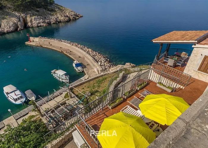 House Bella Mare With Sea View 50m From The In A Quiet Location In On Krk Island Casa vacanze Vrbnik (Primorje-Gorski Kotar)
