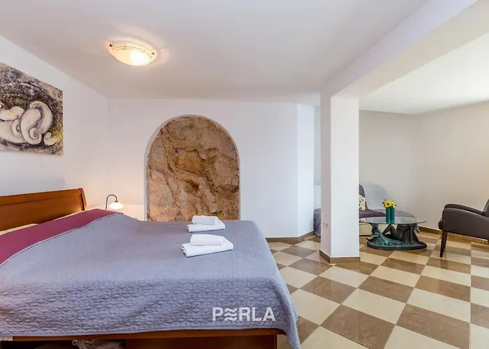 Casa vacanze House Bella Mare With Sea View 50m From The In A Quiet Location In On Krk Island Vrbnik (Primorje-Gorski Kotar)