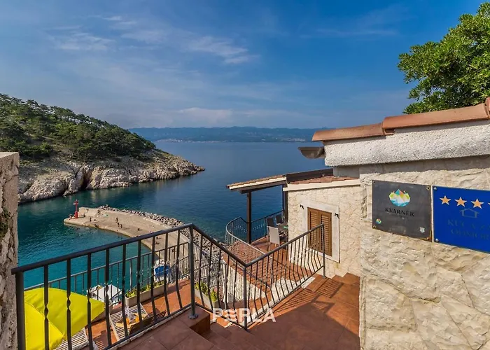 House Bella Mare With Sea View 50m From The In A Quiet Location In On Krk Island Vrbnik (Primorje-Gorski Kotar)