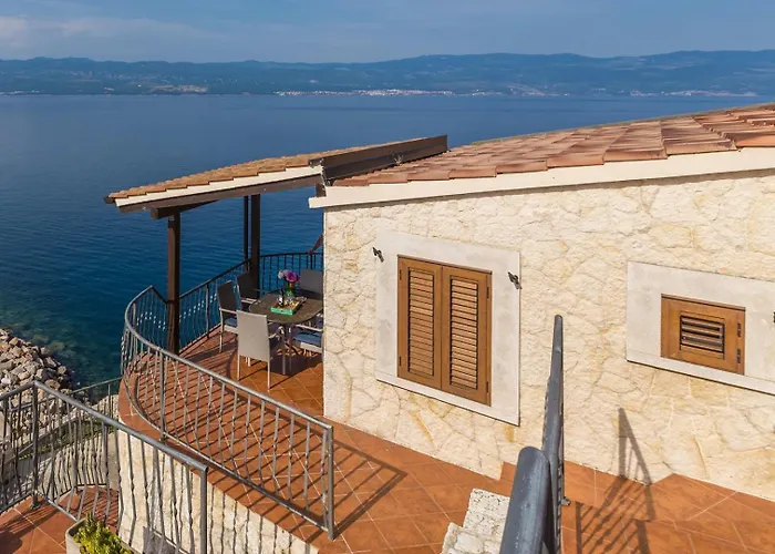 Casa vacanze House Bella Mare With Sea View 50m From The In A Quiet Location In On Krk Island *